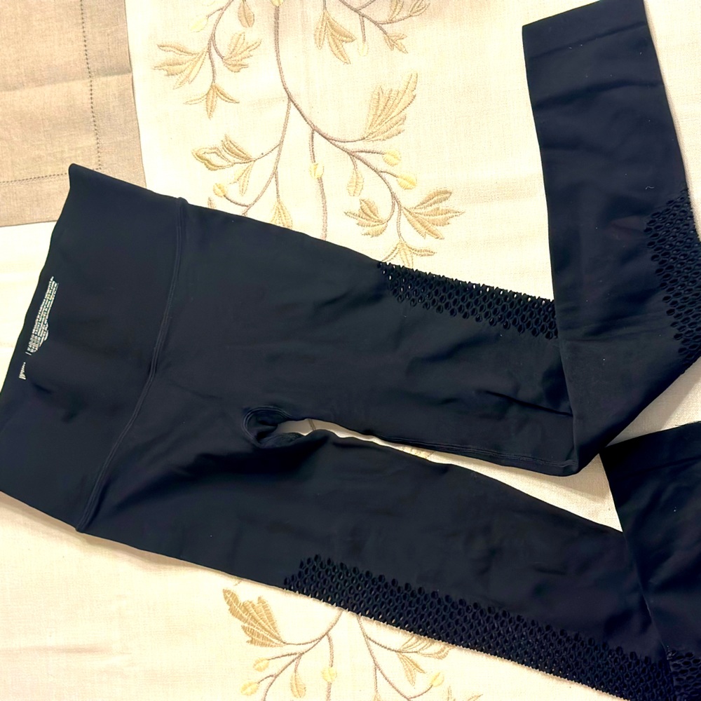 Victoria’s Secret Small Athletic Leggings